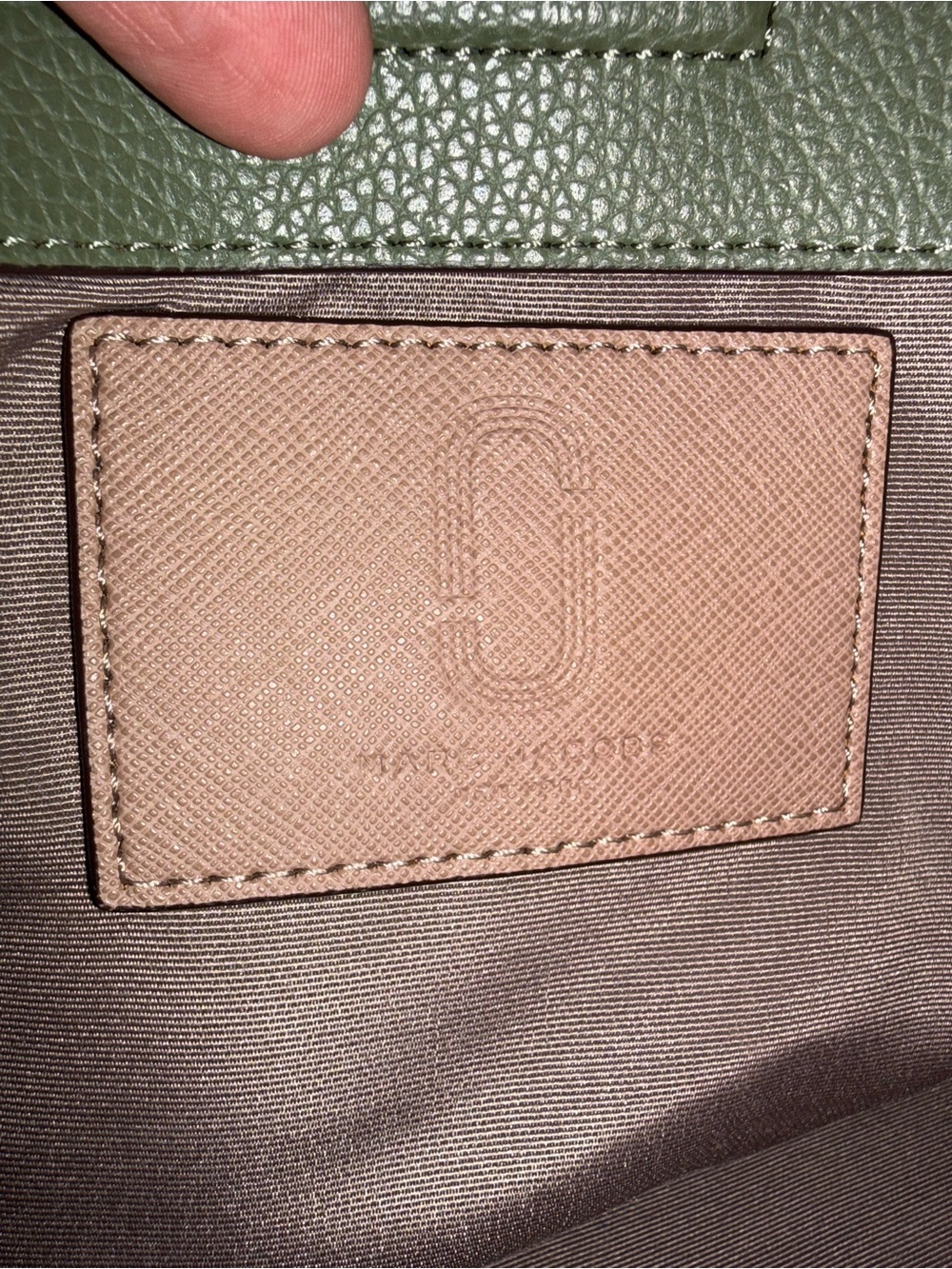 NWOT Marc Jacobs Pebble Leather Green Moss Editor Purse - Picture 7 of 8